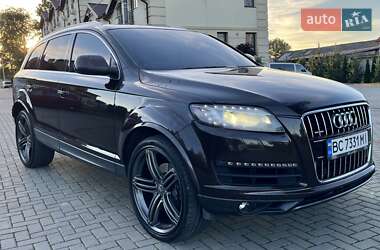 Внедорожник / Кроссовер Audi Q7 2011 в 