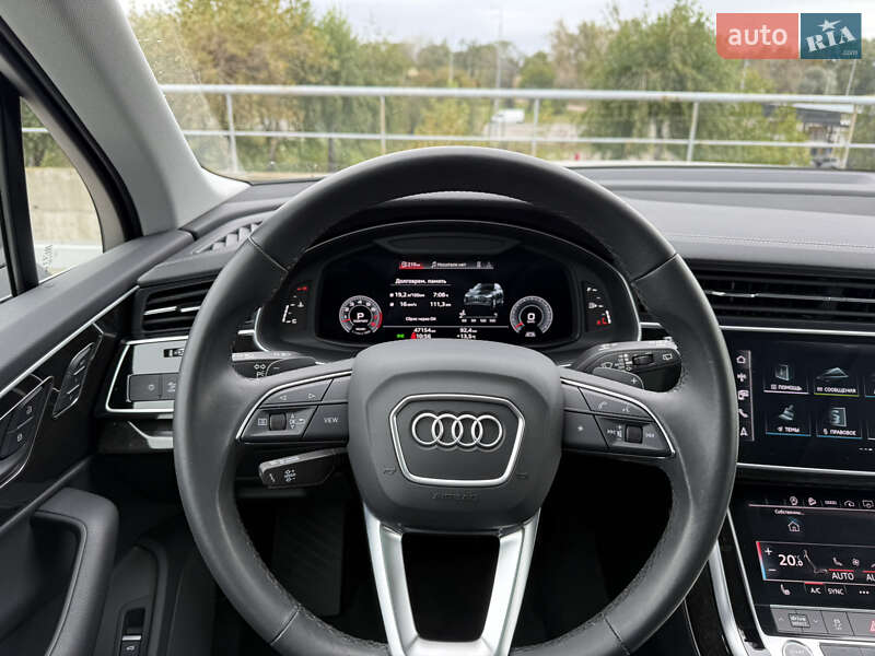 Позашляховик / Кросовер Audi Q7 2023 в Києві