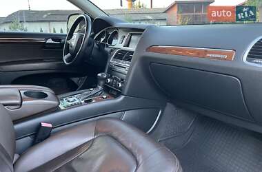 Внедорожник / Кроссовер Audi Q7 2011 в 