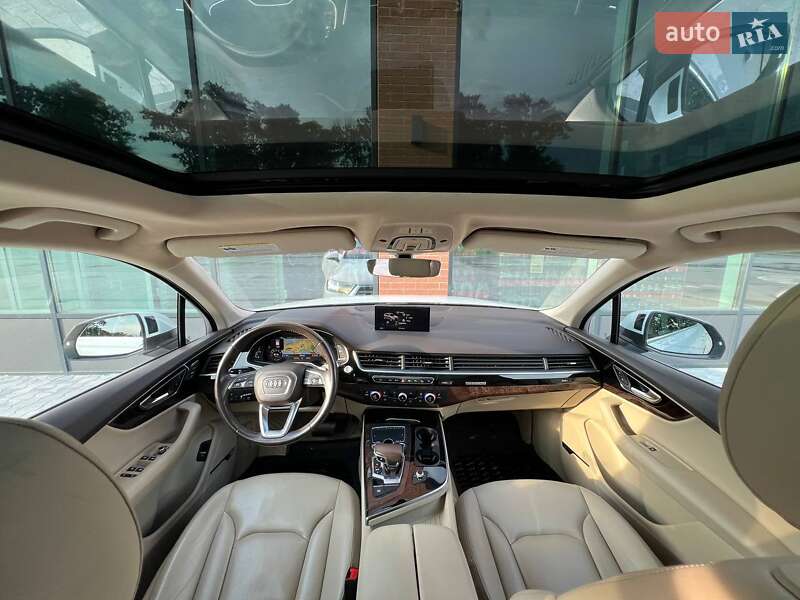Внедорожник / Кроссовер Audi Q7 2018 в Киеве
