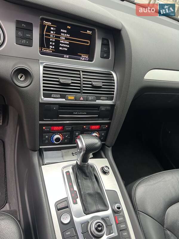 Внедорожник / Кроссовер Audi Q7 2013 в Львове