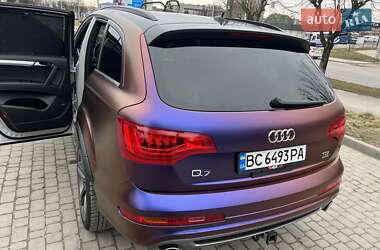 Позашляховик / Кросовер Audi Q7 2013 в 