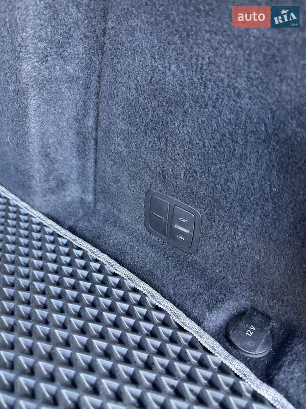 Позашляховик / Кросовер Audi Q7 2014 в Києві фото 13 Позашляховик / Кросовер Audi Q7 2014 в Києві