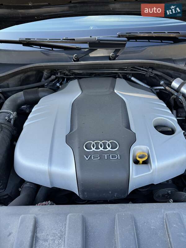 Позашляховик / Кросовер Audi Q7 2014 в Києві фото 17 Позашляховик / Кросовер Audi Q7 2014 в Києві