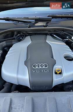 Позашляховик / Кросовер Audi Q7 2014 в 