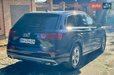 Позашляховик / Кросовер Audi Q7 2016 в 