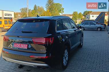 Внедорожник / Кроссовер Audi Q7 2017 в 
