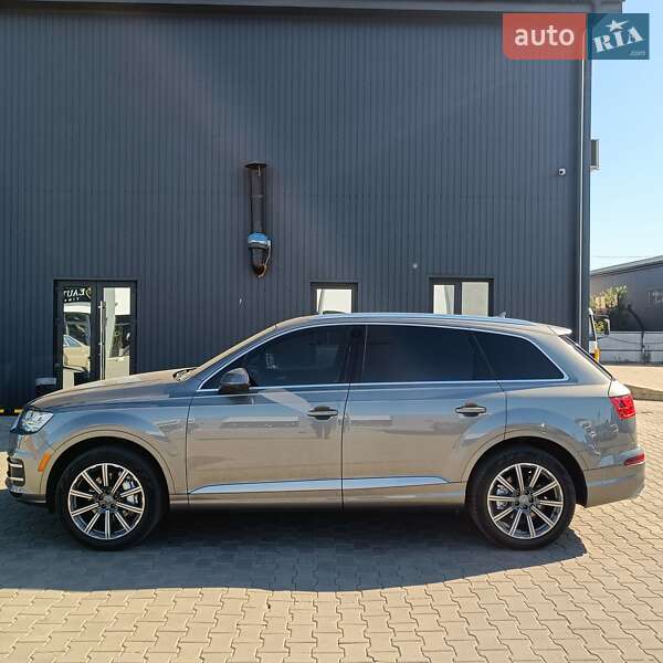 Внедорожник / Кроссовер Audi Q7 2017 в Дубно фото 38 Внедорожник / Кроссовер Audi Q7 2017 в Дубно