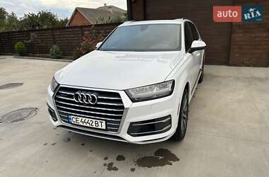 Внедорожник / Кроссовер Audi Q7 2016 в Глыбокой