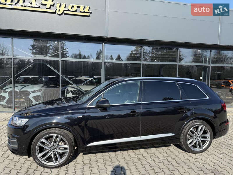 Внедорожник / Кроссовер Audi Q7 2017 в Тернополе