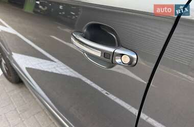 Внедорожник / Кроссовер Audi Q7 2014 в 