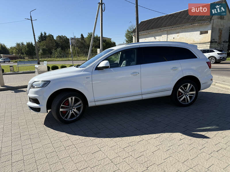 Позашляховик / Кросовер Audi Q7 2011 в Дрогобичі