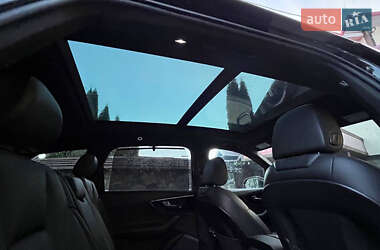 Позашляховик / Кросовер Audi Q7 2016 в 