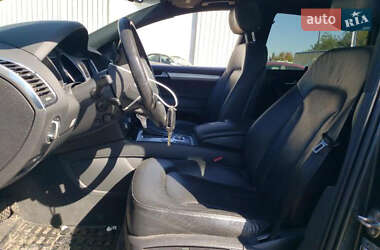 Внедорожник / Кроссовер Audi Q7 2014 в 