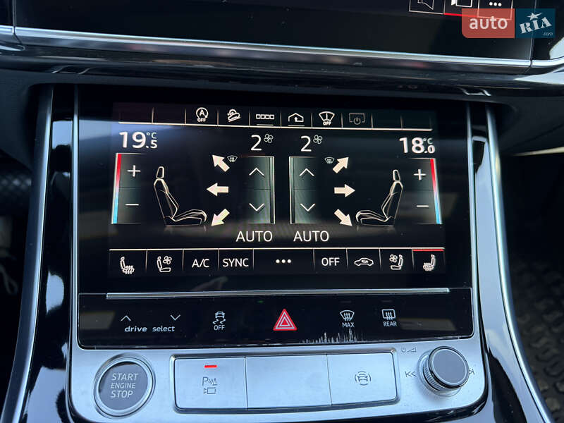 Позашляховик / Кросовер Audi Q7 2020 в Львові