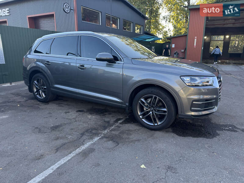 Позашляховик / Кросовер Audi Q7 2016 в Борисполі фото 23 Позашляховик / Кросовер Audi Q7 2016 в Борисполі