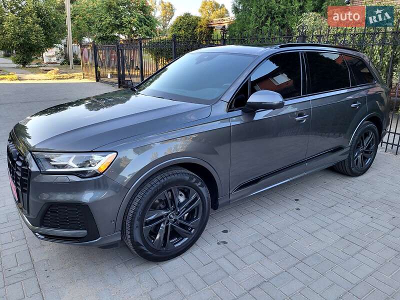 Внедорожник / Кроссовер Audi Q7 2021 в Запорожье