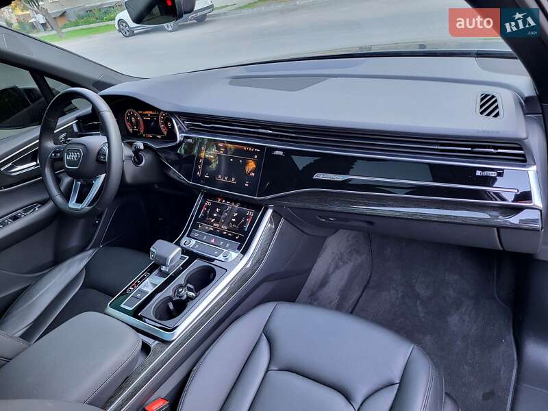 Внедорожник / Кроссовер Audi Q7 2021 в Запорожье