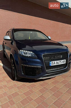 Внедорожник / Кроссовер Audi Q7 2010 в 