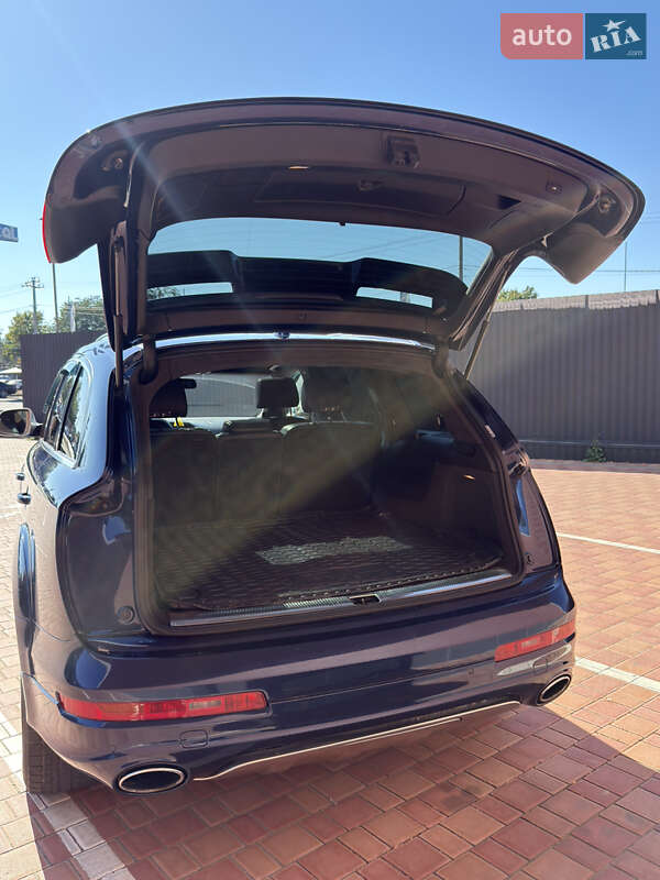 Позашляховик / Кросовер Audi Q7 2010 в Одесі фото 14 Позашляховик / Кросовер Audi Q7 2010 в Одесі