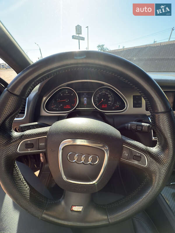 Позашляховик / Кросовер Audi Q7 2010 в Одесі фото 15 Позашляховик / Кросовер Audi Q7 2010 в Одесі
