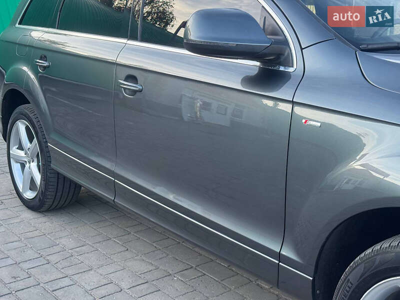 Позашляховик / Кросовер Audi Q7 2014 в Ковелі
