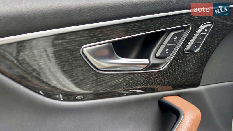 Позашляховик / Кросовер Audi Q7 2020 в Львові