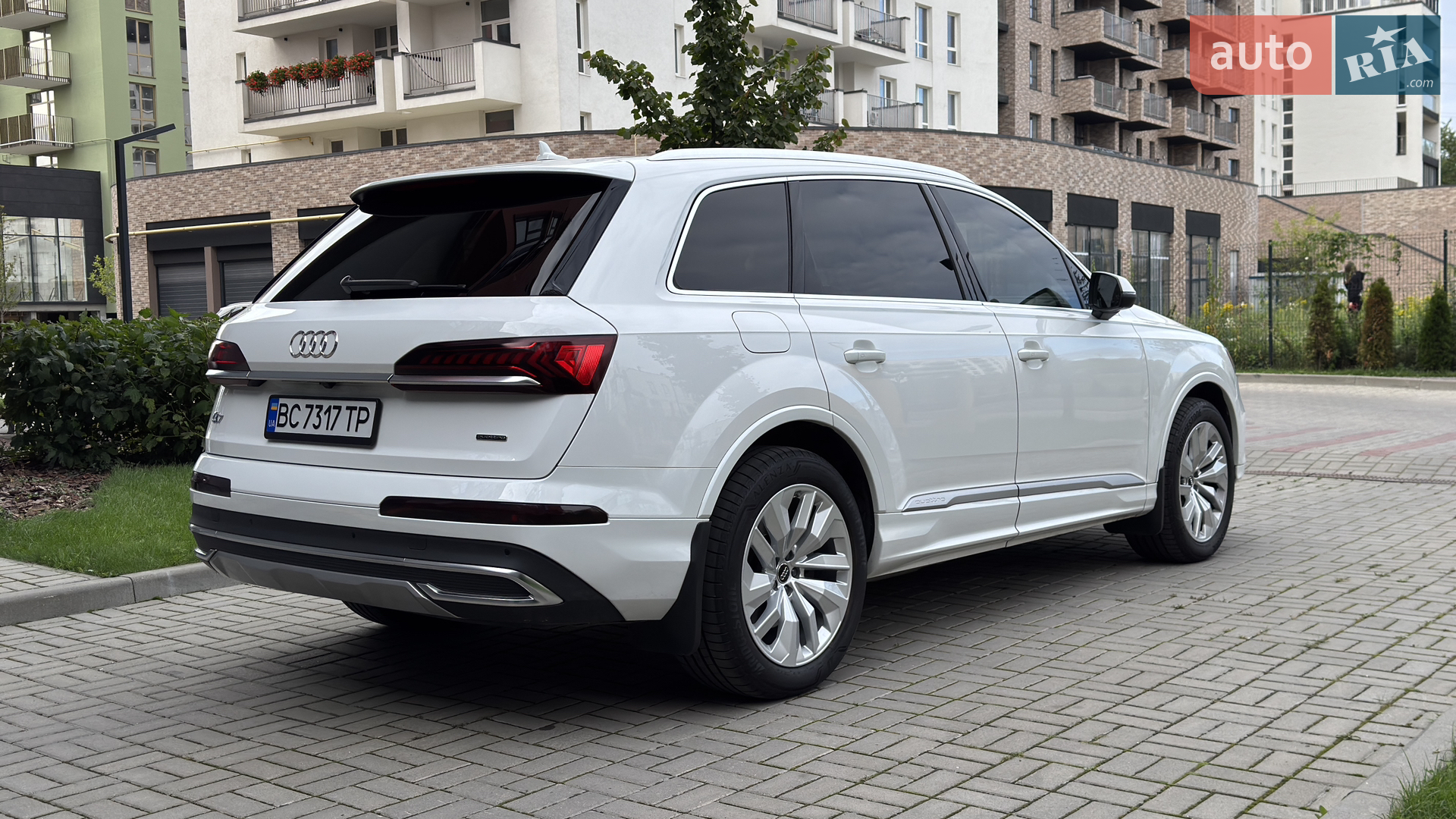 2020 Audi Q7 - мініатюра 3