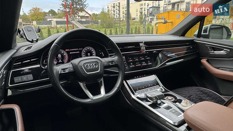 Позашляховик / Кросовер Audi Q7 2020 в Львові