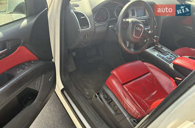 Позашляховик / Кросовер Audi Q7 2008 в 