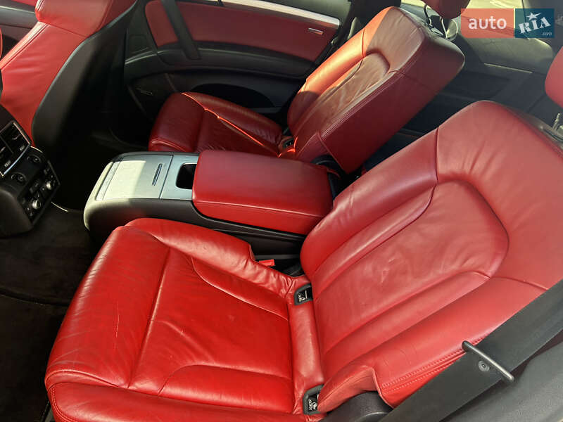 Позашляховик / Кросовер Audi Q7 2008 в Києві
