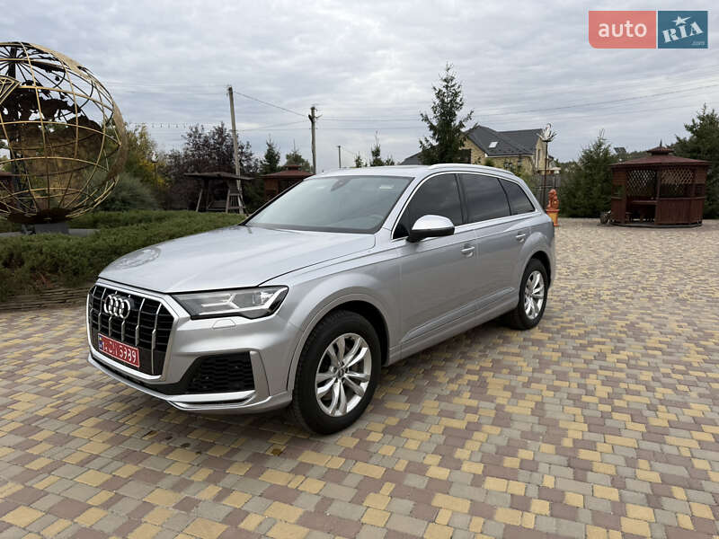 Позашляховик / Кросовер Audi Q7 2017 в Полтаві