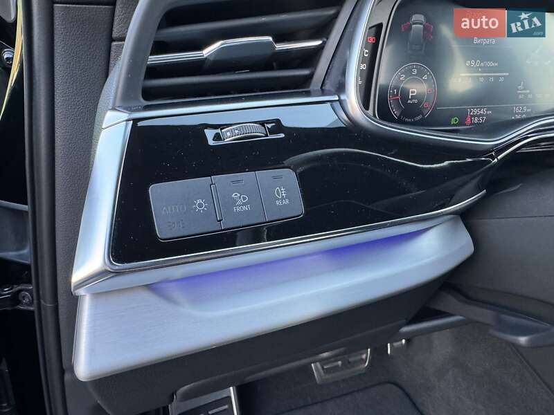 Внедорожник / Кроссовер Audi Q7 2020 в Киеве