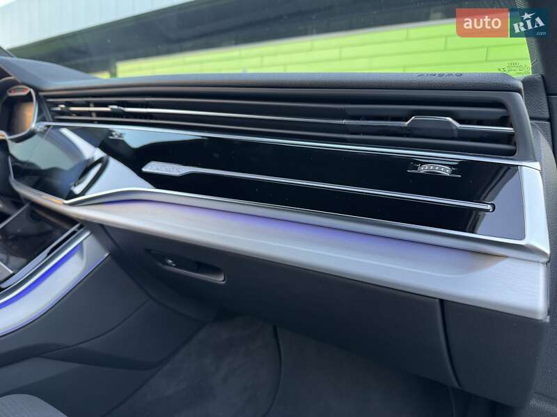 Внедорожник / Кроссовер Audi Q7 2020 в Киеве