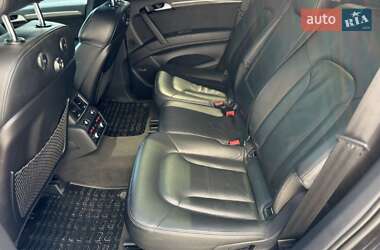 Позашляховик / Кросовер Audi Q7 2015 в 