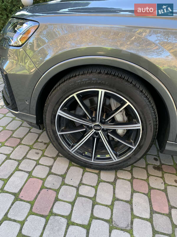 Внедорожник / Кроссовер Audi Q7 2020 в Луцке