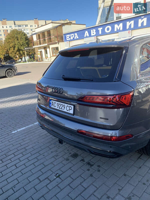 Внедорожник / Кроссовер Audi Q7 2020 в Луцке