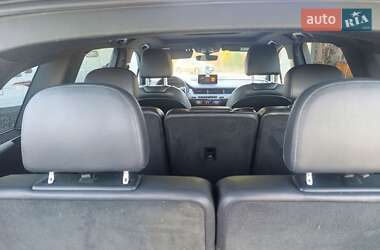 Позашляховик / Кросовер Audi Q7 2016 в 