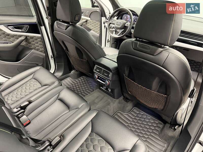 Позашляховик / Кросовер Audi Q7 2018 в Києві