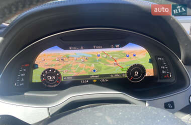 Внедорожник / Кроссовер Audi Q7 2015 в 