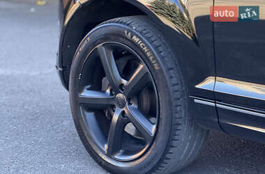 Внедорожник / Кроссовер Audi Q7 2015 в 