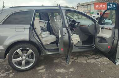 Внедорожник / Кроссовер Audi Q7 2015 в 