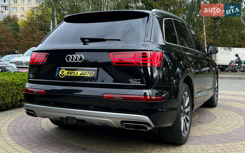 Позашляховик / Кросовер Audi Q7 2016 в Львові