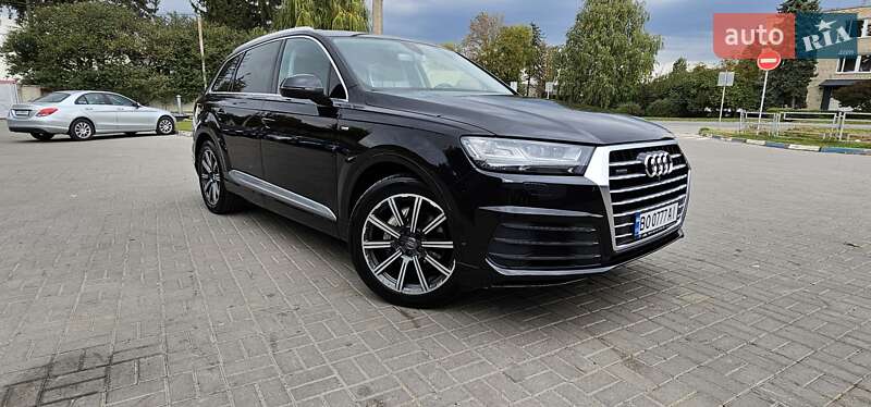 Позашляховик / Кросовер Audi Q7 2016 в Тернополі