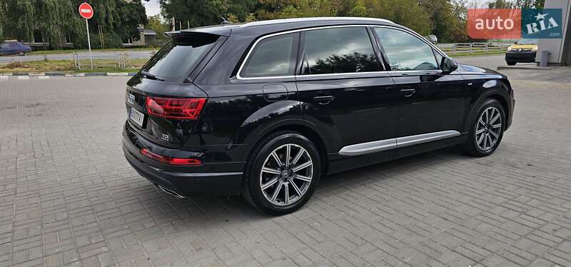 Позашляховик / Кросовер Audi Q7 2016 в Тернополі