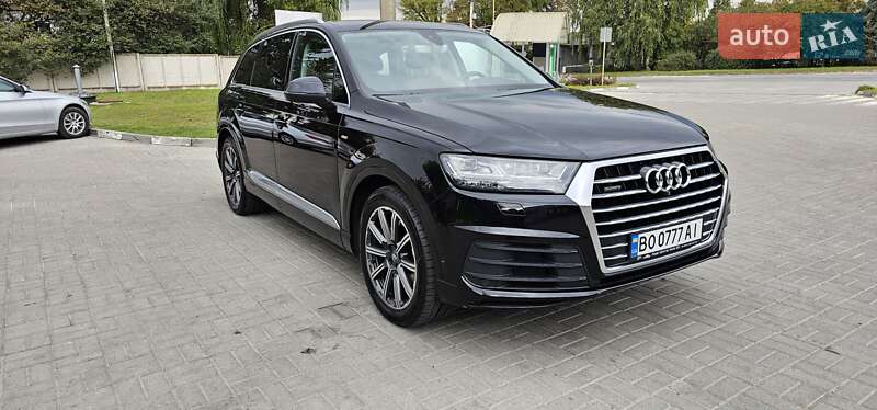 Позашляховик / Кросовер Audi Q7 2016 в Тернополі