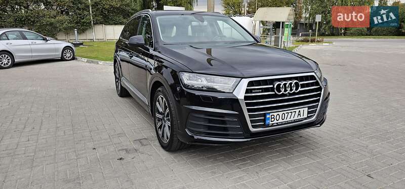 Позашляховик / Кросовер Audi Q7 2016 в Тернополі