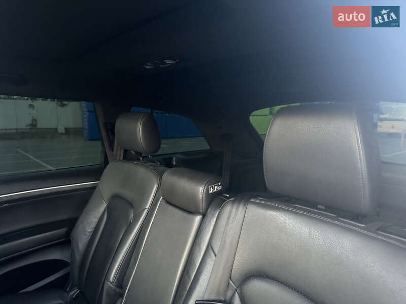 Внедорожник / Кроссовер Audi Q7 2012 в Белой Церкви