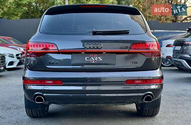 Позашляховик / Кросовер Audi Q7 2013 в 