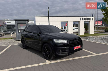 Внедорожник / Кроссовер Audi Q7 2019 в 
